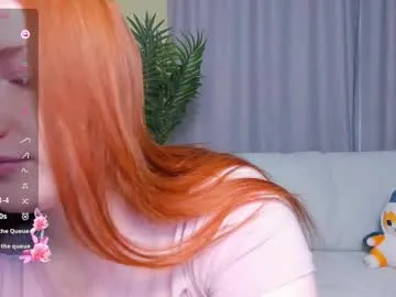 adventurina – webcam model profile photo Image 17