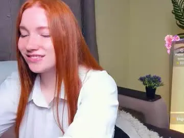 adventurina – webcam model profile photo Image 5