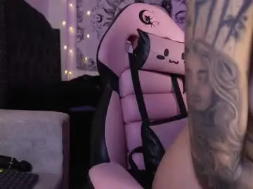 grettabenett_ profile photo Image 13