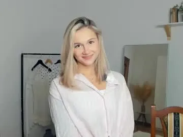 glossybabe_ – webcam model profile photo