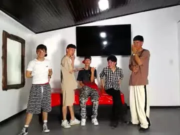 Scripted_Dreams – webcam model profile photo Image 13