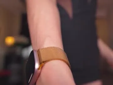 mickey_love – webcam model profile photo Image 9