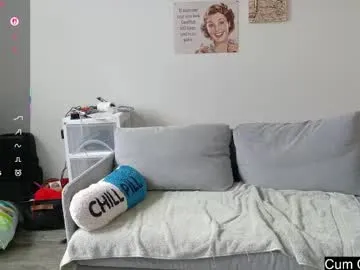 AngelBlushXXX – webcam model profile photo Image 16