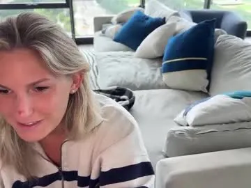 Cute_Sexy_Teacher_69 – webcam model profile photo Image 3