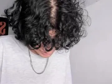 nide_xiaogou – webcam model profile photo Image 17