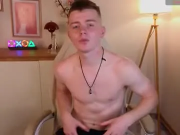 RollDolls – webcam model profile photo Image 4