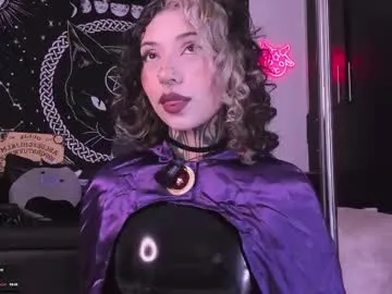 SophiiaStarr – webcam model profile photo Image 14