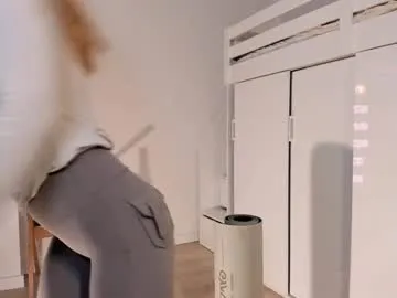 desitease – webcam model profile photo Image 7