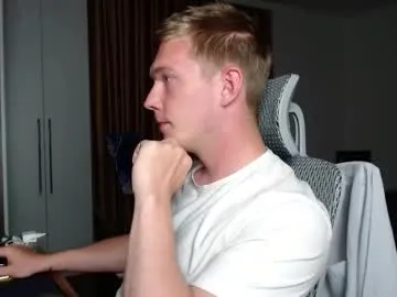 valerie_james3 – webcam model profile photo Image 15