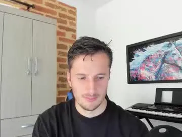 Alirawrz – webcam model profile photo Image 9