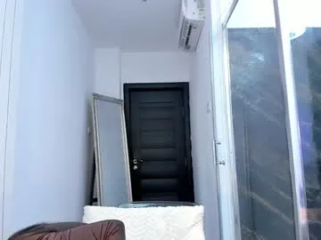 curvyflawless – webcam model profile photo Image 19