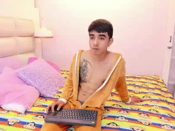 hottiie_guy – webcam model profile photo