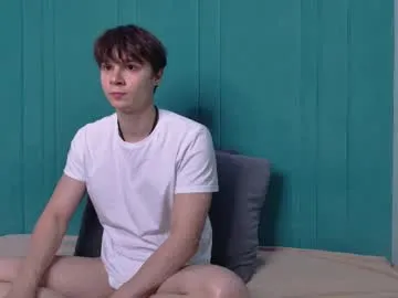 PumaShyXD – webcam model profile photo Image 10