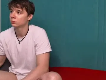 PumaShyXD – webcam model profile photo Image 3