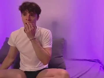 PumaShyXD – webcam model profile photo Image 7