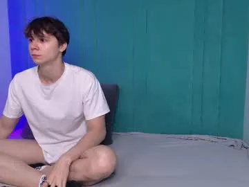 PumaShyXD – webcam model profile photo Image 9