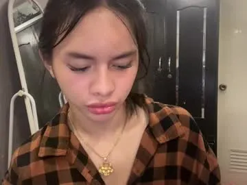 Sunny___Bunny – webcam model profile photo Image 4