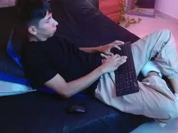 _Alicee_1 – webcam model profile photo Image 2