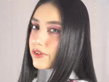 Rose_berry – webcam model profile photo Image 4