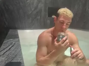 myriambirkett – webcam model profile photo Image 17