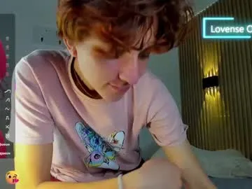 Lovelyy-couple – webcam model profile photo Image 7