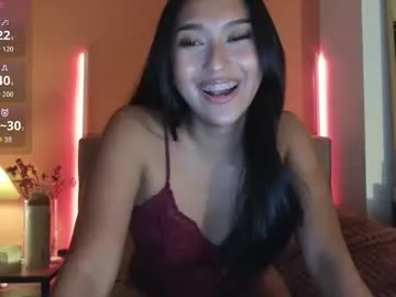 shine_chanel – webcam model profile photo Image 11