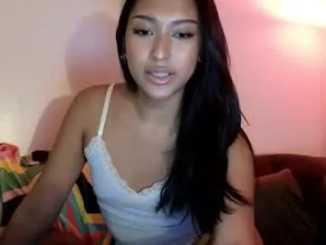 shine_chanel – webcam model profile photo Image 13