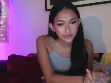 shine_chanel – webcam model profile photo Image 4