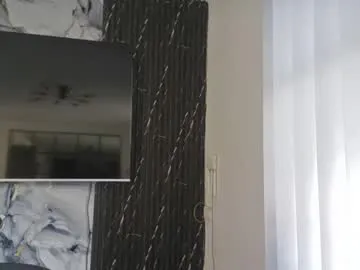 MondoNeko – webcam model profile photo Image 12