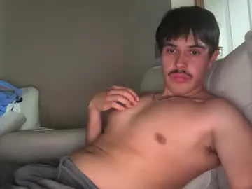 EmiliaCatalina – webcam model profile photo Image 4