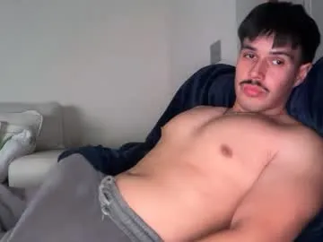 EmiliaCatalina – webcam model profile photo Image 5