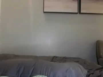 Alirawrz – webcam model profile photo Image 13