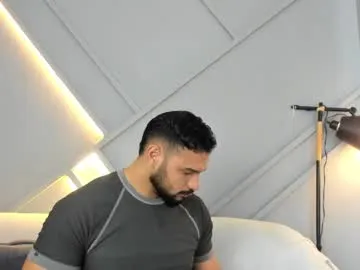 NATHALIA-28_ – webcam model profile photo Image 5