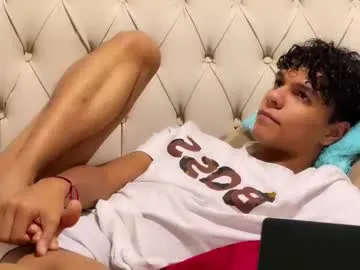 __Miray__ – webcam model profile photo Image 2