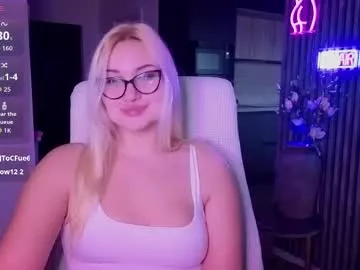 LeonaBelhumeur – webcam model profile photo Image 15