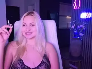 LeonaBelhumeur – webcam model profile photo Image 7