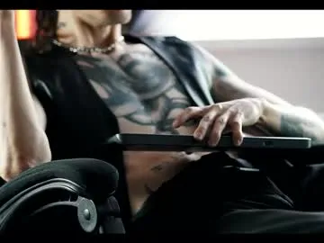 Sania-Love – webcam model profile photo Image 13