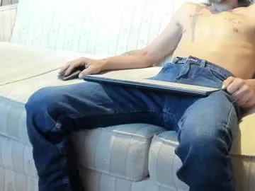 alana15 – webcam model profile photo Image 14