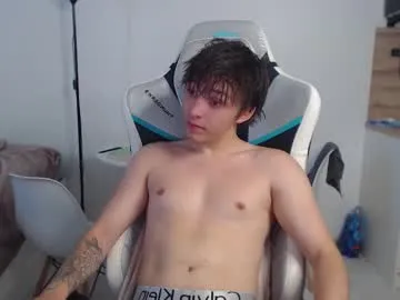 XLisaxx – webcam model profile photo Image 8