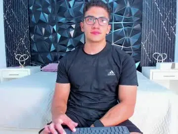 Onix_couple – webcam model profile photo Image 15