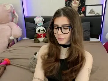 RomanticCouple432 – webcam model profile photo Image 14