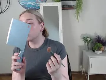 JayJayPink – webcam model profile photo Image 12