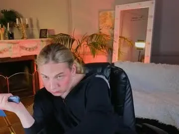 JayJayPink – webcam model profile photo Image 14