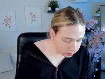 JayJayPink – webcam model profile photo Image 19