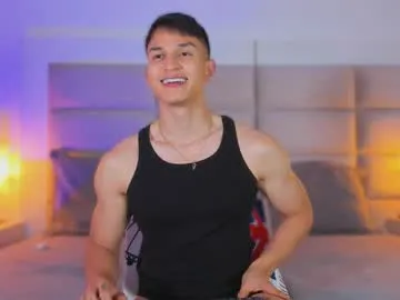 serena_willow – webcam model profile photo Image 17