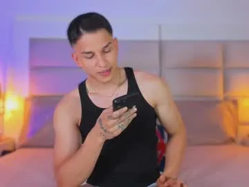 serena_willow – webcam model profile photo Image 19