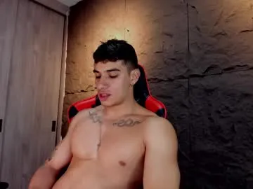 202509yoyo – webcam model profile photo Image 3