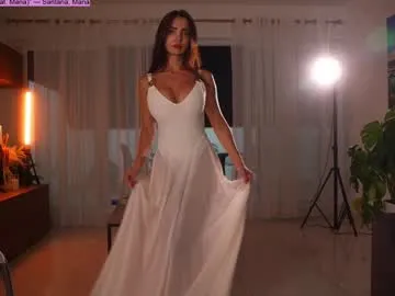 JayJayPink – webcam model profile photo Image 9