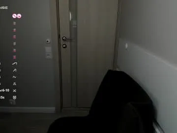 juliabeautiful – webcam model profile photo