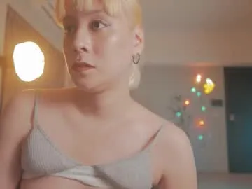 Almmaxxxx – webcam model profile photo Image 10